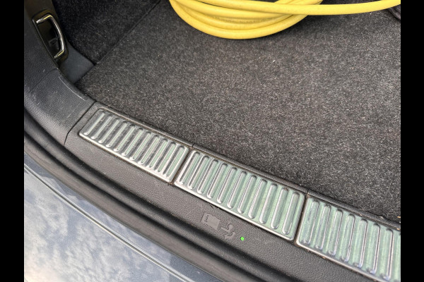 Škoda Superb Combi 1.4 TSI iV Business Edition Plus | Trekhaak wegklapbaar | Comfort pack |