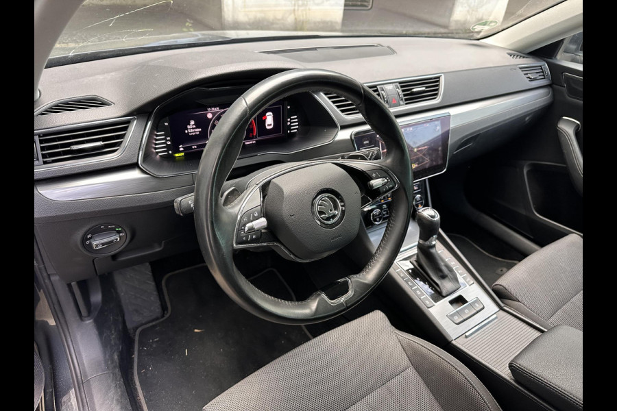 Škoda Superb Combi 1.4 TSI iV Business Edition Plus | Trekhaak wegklapbaar | Comfort pack |