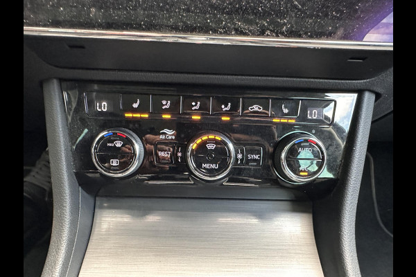 Škoda Superb Combi 1.4 TSI iV Business Edition Plus | Trekhaak wegklapbaar | Comfort pack |