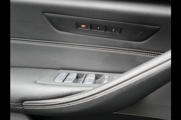 BMW 5 Serie Touring 530e M Sport PHEV 293pk Dealer O.H. | Panodak | Adaptive Cruise | 360 Camera | Harman / Kardon | Lederen Comfortzetels Memory & Verwarmd | Adaptive LED | Apple Carplay | Blis | Sfeerverlichting | Navigatie | DAB | Plug In Hybrid |