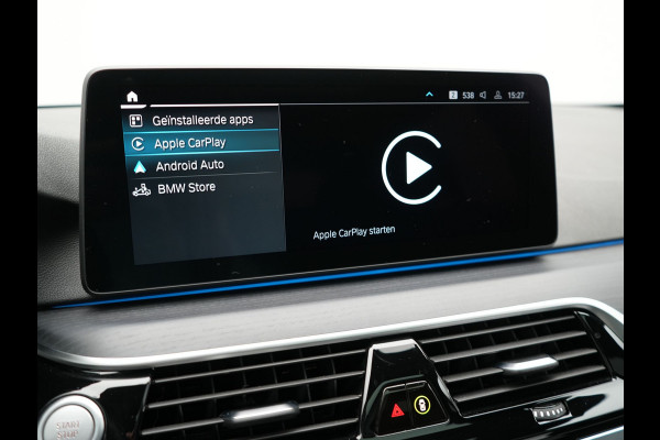 BMW 5 Serie Touring 530e M Sport PHEV 293pk Dealer O.H. | Panodak | Adaptive Cruise | 360 Camera | Harman / Kardon | Lederen Comfortzetels Memory & Verwarmd | Adaptive LED | Apple Carplay | Blis | Sfeerverlichting | Navigatie | DAB | Plug In Hybrid |