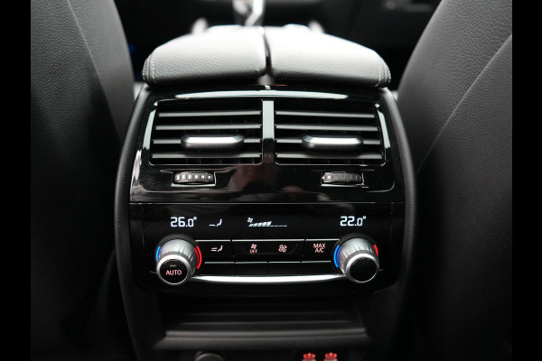 BMW 5 Serie Touring 530e M Sport PHEV 293pk Dealer O.H. | Panodak | Adaptive Cruise | 360 Camera | Harman / Kardon | Lederen Comfortzetels Memory & Verwarmd | Adaptive LED | Apple Carplay | Blis | Sfeerverlichting | Navigatie | DAB | Plug In Hybrid |