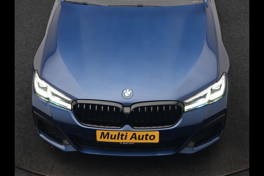 BMW 5 Serie Touring 530e M Sport PHEV 293pk Dealer O.H. | Panodak | Adaptive Cruise | 360 Camera | Harman / Kardon | Lederen Comfortzetels Memory & Verwarmd | Adaptive LED | Apple Carplay | Blis | Sfeerverlichting | Navigatie | DAB | Plug In Hybrid |