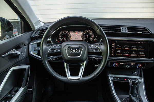 Audi Q3 Sportback 45 TFSI e Edition / SOH 90% / DAB / Achteruitrijcamera / LED