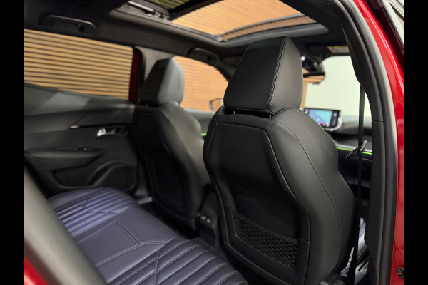 Peugeot 2008 1.2 PureTech GT-line | Leder | 18 inch | Panoramadak | ACC | Dodehoek | Afneembare Trekhaak | Camera