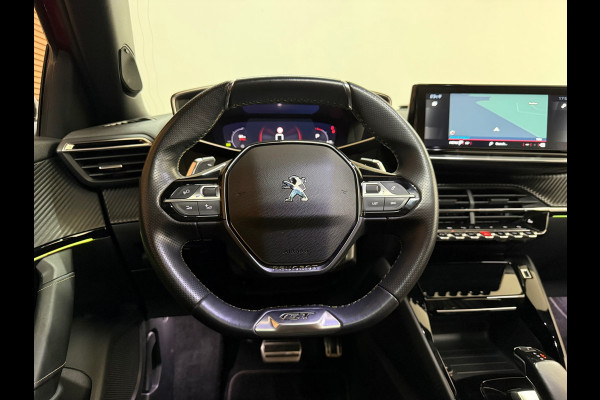 Peugeot 2008 1.2 PureTech GT-line | Leder | 18 inch | Panoramadak | ACC | Dodehoek | Afneembare Trekhaak | Camera