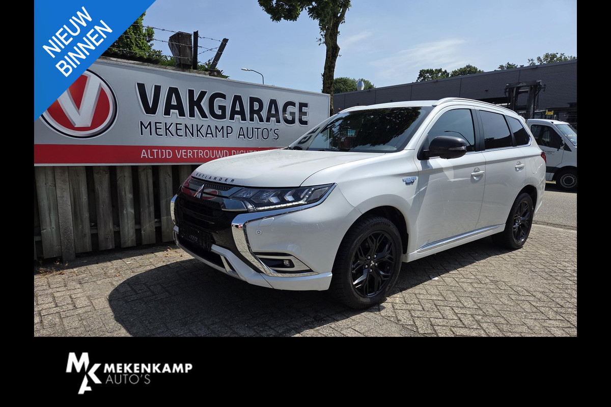 Mitsubishi Outlander 2.4 PHEV Instyle 18"/Trekhaak/LED/Leder/Stoel + stuurverwarming/Dodehoek/PDC v+a/360 Camera/Apple Carplay & Android Auto