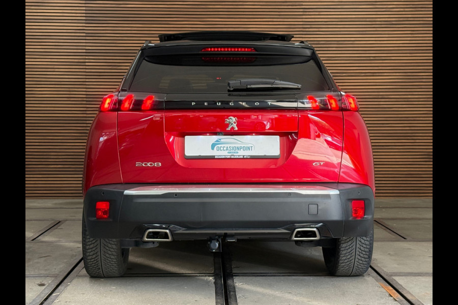 Peugeot 2008 1.2 PureTech GT-line | Leder | 18 inch | Panoramadak | ACC | Dodehoek | Afneembare Trekhaak | Camera