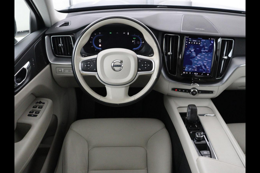 Volvo XC60 2.0 Recharge T6 AWD Business Pro | SOH 89,4% | Carplay | Panoramadak | Camera | LED | Leer | Stoel en stuurverwarming | Cruise control | Navigatie | LM | Automaat