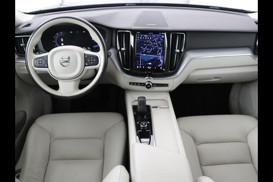 Volvo XC60 2.0 Recharge T6 AWD Business Pro | SOH 89,4% | Carplay | Panoramadak | Camera | LED | Leer | Stoel en stuurverwarming | Cruise control | Navigatie | LM | Automaat