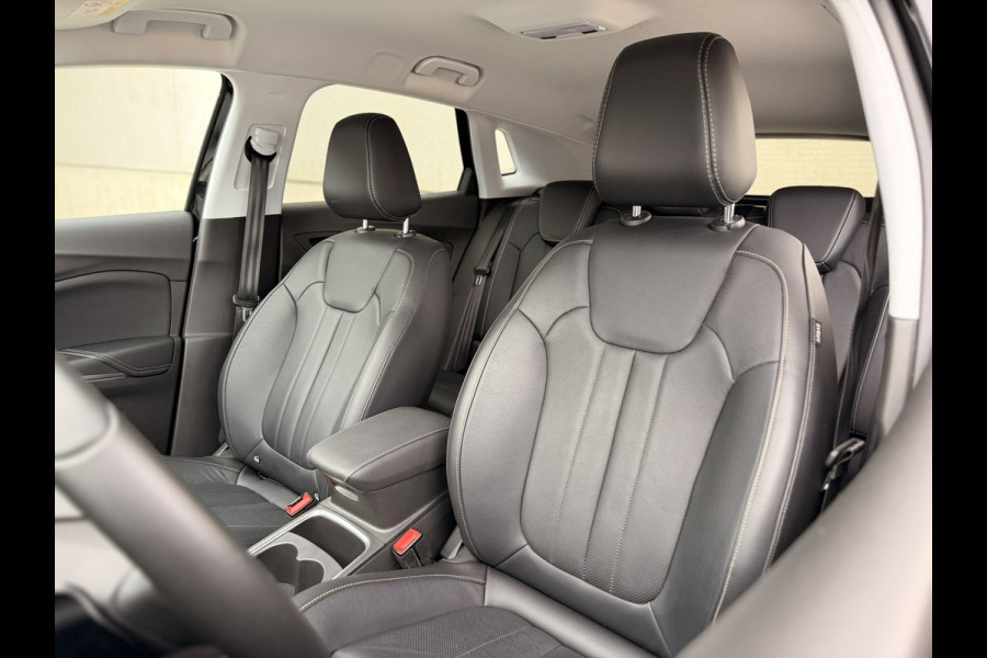 Opel Grandland X 1.6 Turbo Hybrid Ultimate Trekh 360 Virtual 220V Stoelverkoeling