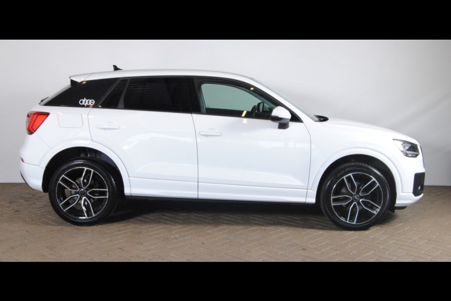 Audi Q2 30 TFSI Design PL+