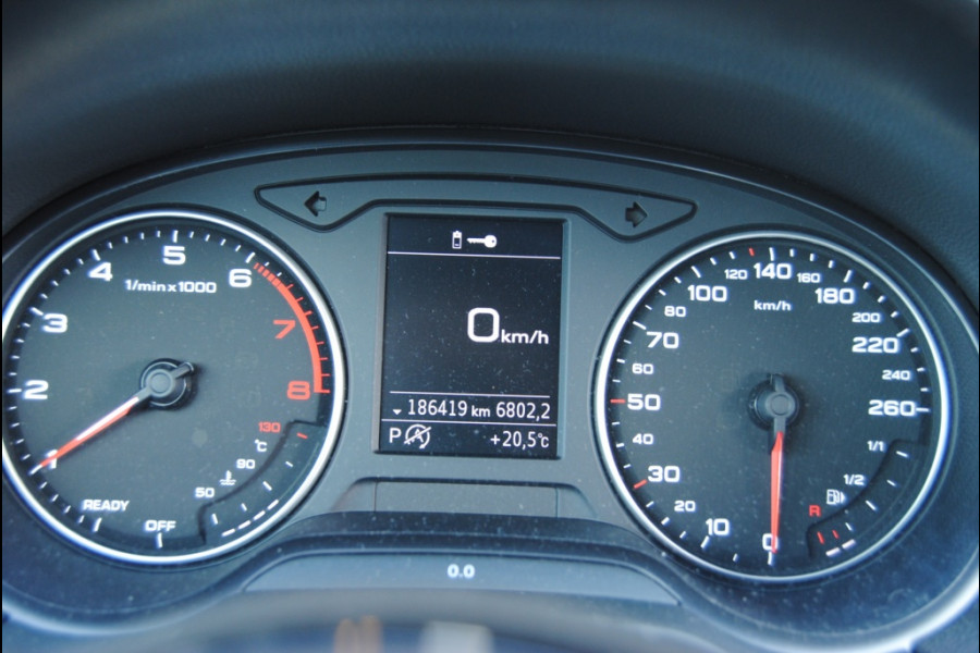 Audi Q2 30 TFSI Design PL+