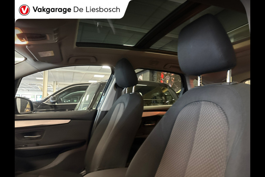 BMW 2 Serie Active Tourer 225xe iPerformance High Executive,pano/navi/camera/stoelverw/elec klep