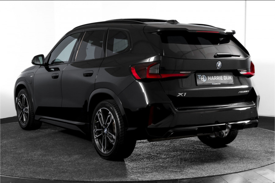 BMW X1 xDrive25e 245 PK | M-Sport | Premium Pack | S/K-Panodak | Elek. Trekhaak | Dig. Cockpit | Cruise | Stoelverw. | PDC | Camera | NAV+App. Connect | ECC | Elek. Klep | LM 19" | 9761