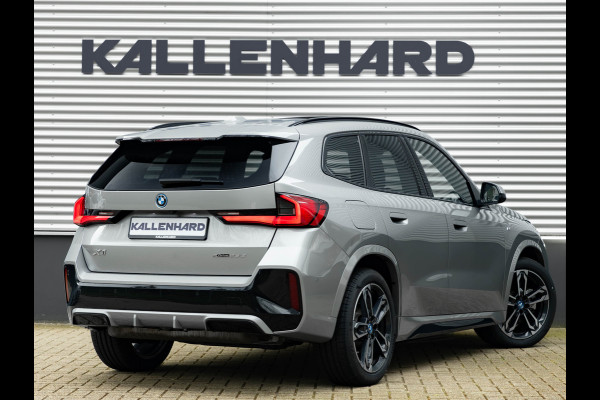 BMW X1 xDrive25e - M-Sport - Pano - Trekhaak - 19 inch - Camera