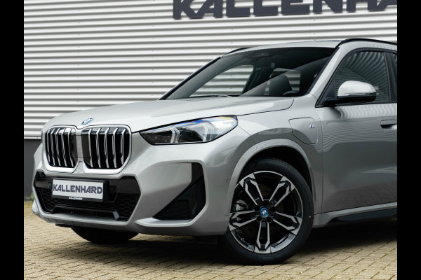 BMW X1 xDrive25e - M-Sport - Pano - Trekhaak - 19 inch - Camera