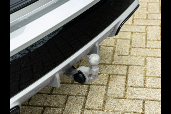 BMW X1 xDrive25e - M-Sport - Pano - Trekhaak - 19 inch - Camera