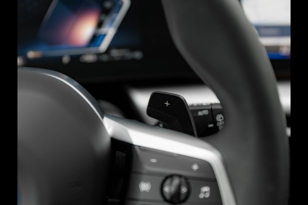 BMW X1 xDrive25e - M-Sport - Pano - Trekhaak - 19 inch - Camera