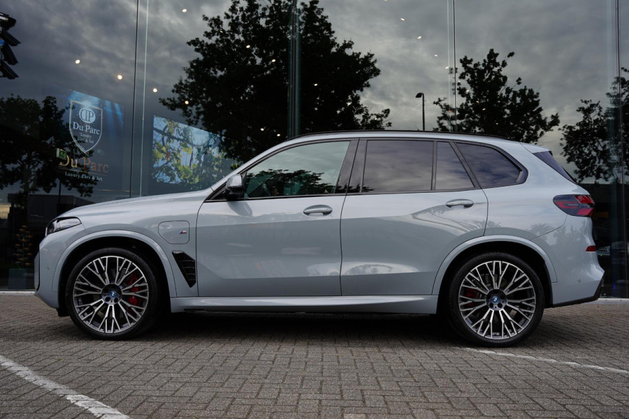 BMW X5 X-Drive 50 E / Individual / Panoramadak / M-Pakket / Harman Kardon