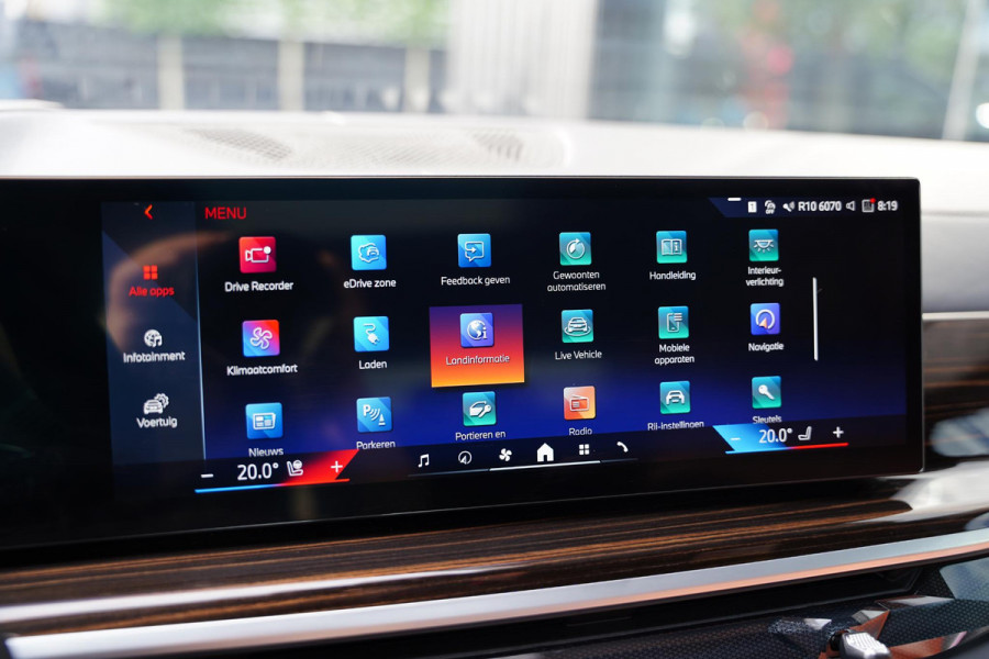BMW X5 X-Drive 50 E / Individual / Panoramadak / M-Pakket / Harman Kardon