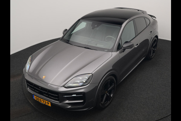 Porsche Cayenne Coupé 3.0 E-Hybrid PHEV | MY 2024 Facelift | | Trekhaak Af Fabriek | Panodak | Luchtvering | Sportuitlaat | PDLS+ | Sport Chrono | InnoDrive Adaptive Cruise | SportDesign | Head up | Soft Close | 22"L.M | 360 Camera | Plug In Hybrid |