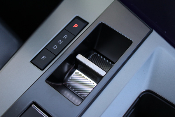 Opel Grandland 1.6 Turbo Plug-in-Hybrid Ultimate | Panoramadak | Trekhaak | Focal | AGR
