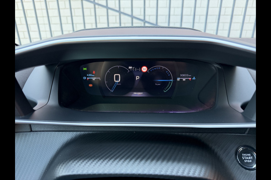 Peugeot 2008 145pk Hybrid GT (360gr Camera - Keyless Entry - LED - Parkeersensoren V+A - Adaptieve Cruise Controle - 17"incl 4S - Draadloos l