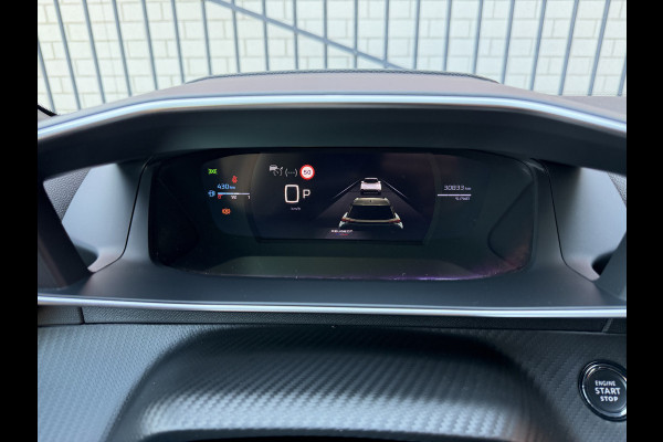 Peugeot 2008 145pk Hybrid GT (360gr Camera - Keyless Entry - LED - Parkeersensoren V+A - Adaptieve Cruise Controle - 17"incl 4S - Draadloos l