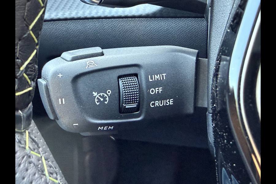 Peugeot 2008 145pk Hybrid GT (360gr Camera - Keyless Entry - LED - Parkeersensoren V+A - Adaptieve Cruise Controle - 17"incl 4S - Draadloos l