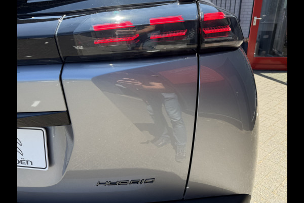 Peugeot 2008 145pk Hybrid GT (360gr Camera - Keyless Entry - LED - Parkeersensoren V+A - Adaptieve Cruise Controle - 17"incl 4S - Draadloos l
