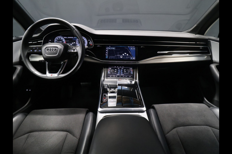 Audi Q7 60 TFSI e quattro Competition S-Line [B&O, LUCHTVERING, 22INCH, ELEKTRISCHE STOELEN, APPLE CARPLAY, ANDROID, STOELVERWARMING, CAMERA, TREKHAAK UITKLAPBAAR, ELEKTRISCHE ACHTERKLEP, NIEUWSTAAT]