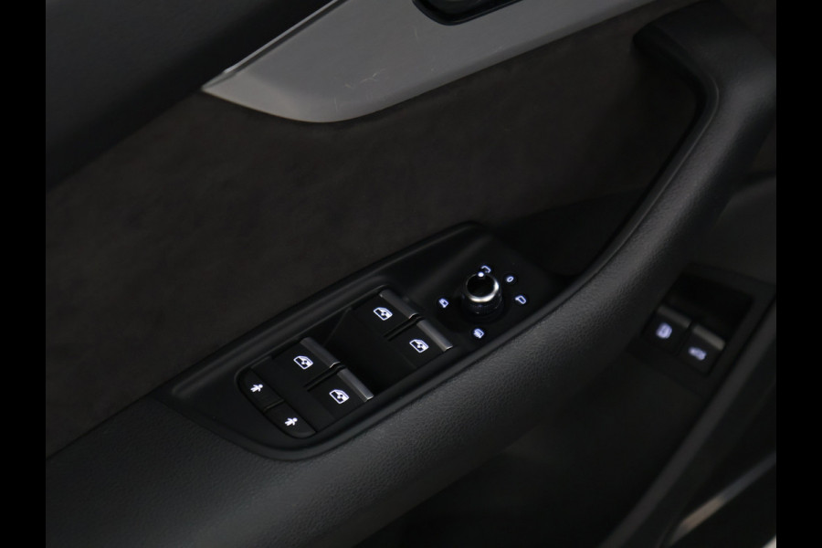 Audi Q7 60 TFSI e quattro Competition S-Line [B&O, LUCHTVERING, 22INCH, ELEKTRISCHE STOELEN, APPLE CARPLAY, ANDROID, STOELVERWARMING, CAMERA, TREKHAAK UITKLAPBAAR, ELEKTRISCHE ACHTERKLEP, NIEUWSTAAT]