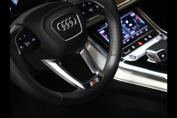 Audi Q7 60 TFSI e quattro Competition S-Line [B&O, LUCHTVERING, 22INCH, ELEKTRISCHE STOELEN, APPLE CARPLAY, ANDROID, STOELVERWARMING, CAMERA, TREKHAAK UITKLAPBAAR, ELEKTRISCHE ACHTERKLEP, NIEUWSTAAT]