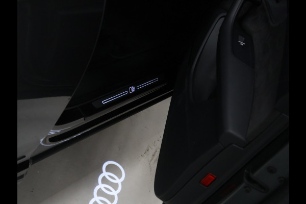 Audi Q7 60 TFSI e quattro Competition S-Line [B&O, LUCHTVERING, 22INCH, ELEKTRISCHE STOELEN, APPLE CARPLAY, ANDROID, STOELVERWARMING, CAMERA, TREKHAAK UITKLAPBAAR, ELEKTRISCHE ACHTERKLEP, NIEUWSTAAT]