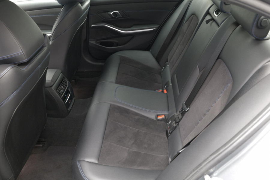 BMW 3-serie 320e |M-Pakket|Full Led|Carplay|Sportstoelen|