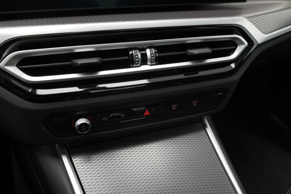 BMW 3-serie 320e |M-Pakket|Full Led|Carplay|Sportstoelen|