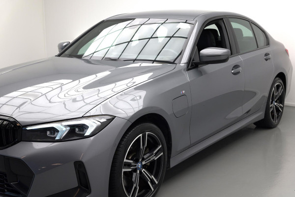 BMW 3-serie 320e |M-Pakket|Full Led|Carplay|Sportstoelen|