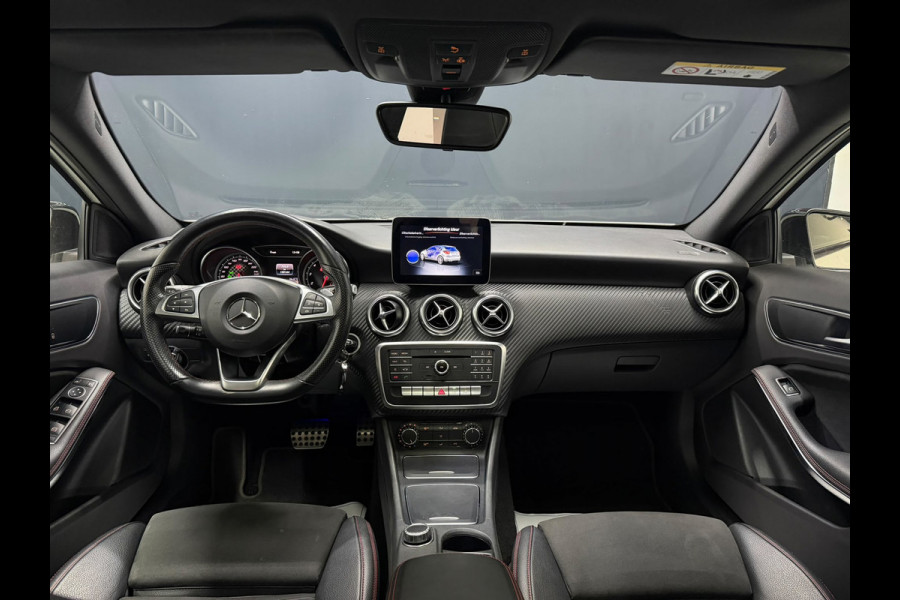 Mercedes-Benz A-Klasse 180 AMG Night Pano Sfeerverl Navi NAP