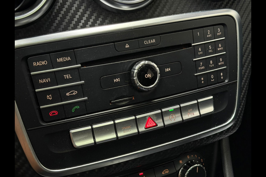 Mercedes-Benz A-Klasse 180 AMG Night Pano Sfeerverl Navi NAP