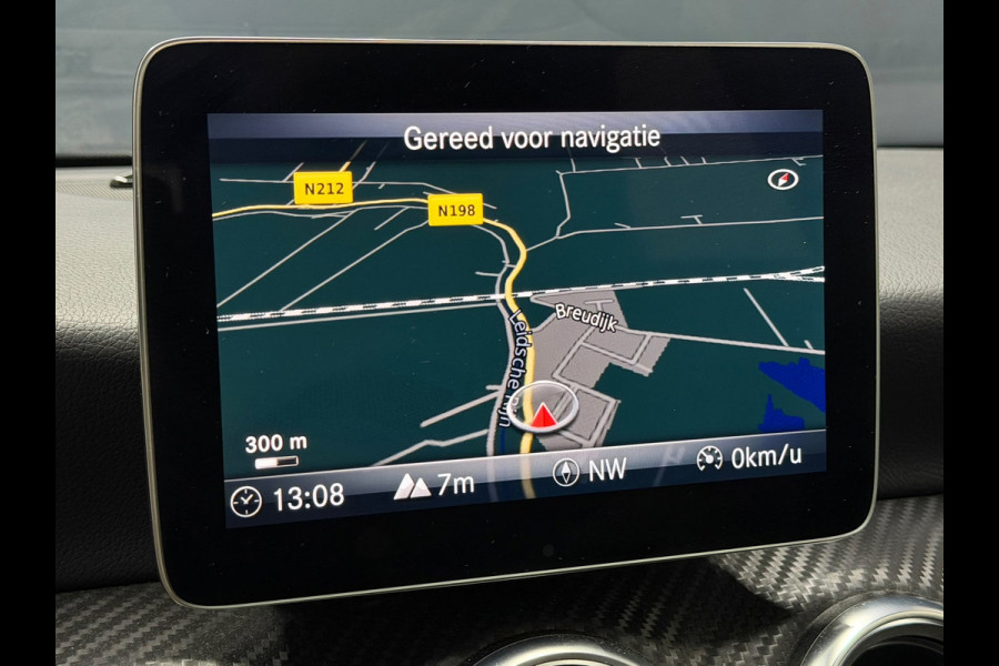 Mercedes-Benz A-Klasse 180 AMG Night Pano Sfeerverl Navi NAP