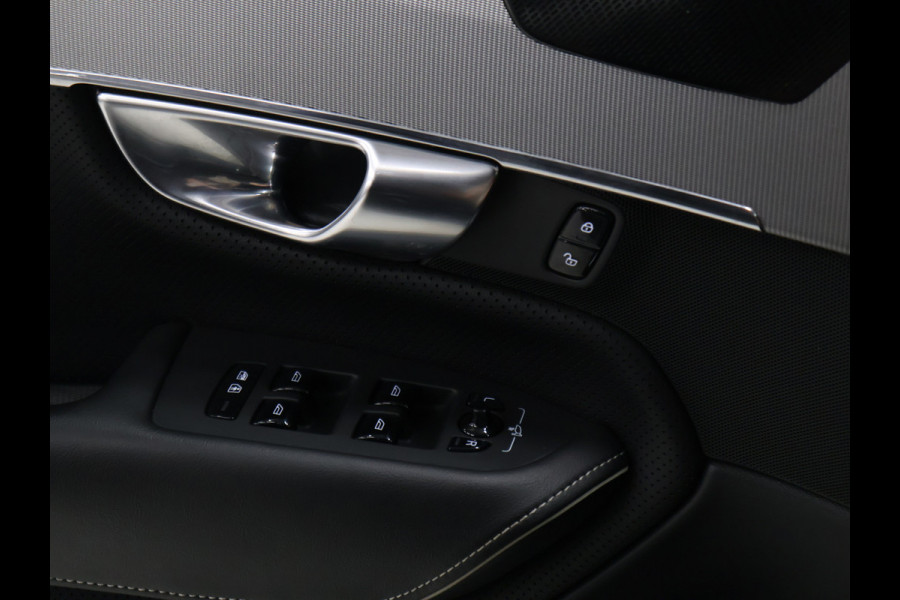 Volvo XC90 2.0 T8 Recharge AWD R-Design 7P [TREKHAAK UITKLAPBAAR, HARMAN/KARDON, MEMORY SEATS, STUURVERWARMING, APPLE CARPLAY, ANDROID, SFEERVERLICHTING, STOELVERWARMING, CAMERA, PDC V+A, ADAPTIVE CRUISE, CLIMATE 4-ZONE, KEYLESS ENTRY