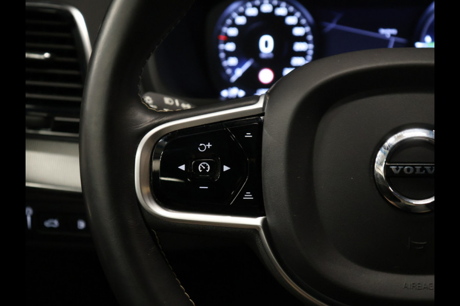 Volvo XC90 2.0 T8 Recharge AWD R-Design 7P [TREKHAAK UITKLAPBAAR, HARMAN/KARDON, MEMORY SEATS, STUURVERWARMING, APPLE CARPLAY, ANDROID, SFEERVERLICHTING, STOELVERWARMING, CAMERA, PDC V+A, ADAPTIVE CRUISE, CLIMATE 4-ZONE, KEYLESS ENTRY