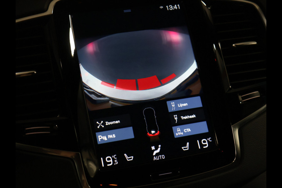Volvo XC90 2.0 T8 Recharge AWD R-Design 7P [TREKHAAK UITKLAPBAAR, HARMAN/KARDON, MEMORY SEATS, STUURVERWARMING, APPLE CARPLAY, ANDROID, SFEERVERLICHTING, STOELVERWARMING, CAMERA, PDC V+A, ADAPTIVE CRUISE, CLIMATE 4-ZONE, KEYLESS ENTRY