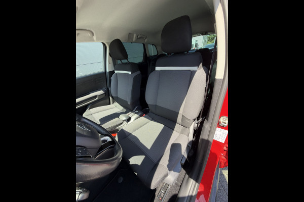 Citroën C3 Aircross 110pk Shine (Trekhaak - Camera - Keyless Entry - Parkeersensoren V+A - Grip Controle - 17"incl 4S - Hifi - Dodehoekdetectie - Dr