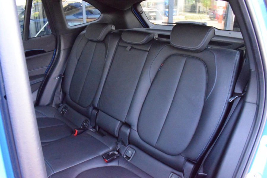 BMW X1 xDrive25e eDrive Edition | M-Sport | Trekhaak | Pano | CarPlay