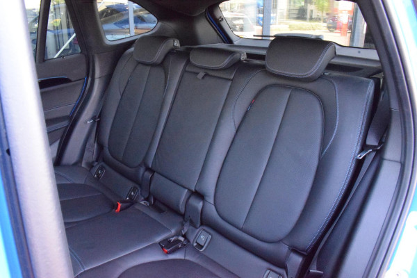 BMW X1 xDrive25e eDrive Edition | M-Sport | Trekhaak | Pano | CarPlay
