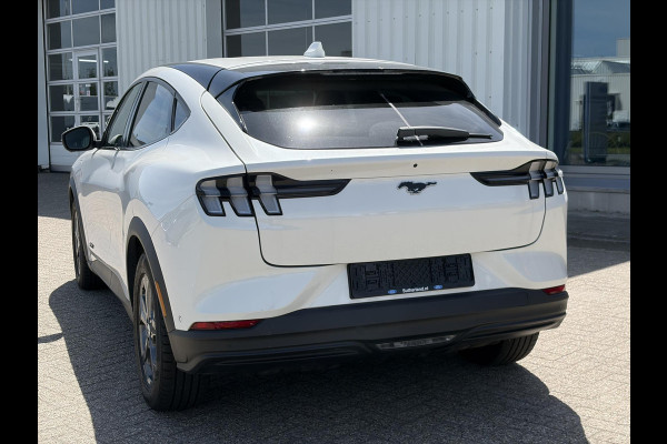 Ford Mustang Mach-E Extended RWD 98 kWh | 66.000 KM | Volledig Lederen Interieur | Technology Pack |