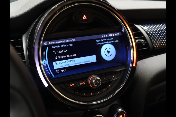 MINI Cabrio 1.5 Cooper Sidewalk Edition [APPLE CARPLAY, HARMAN KARDON, STOELVERWARMING, HEAD UP, DIGITAL DASH, CAMERA, CRUISE CONTROL, PDC V+A, NAVIGATIE, NIEUWSTAAT]