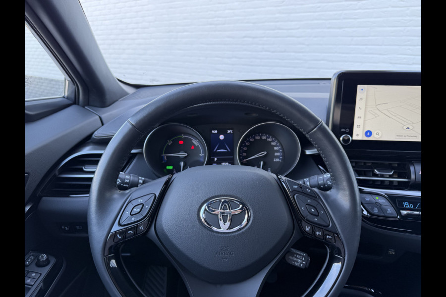 Toyota C-HR 1.8 Hybrid Team D | ACC | CarPlay | Camera | Keyless | 18 inch
